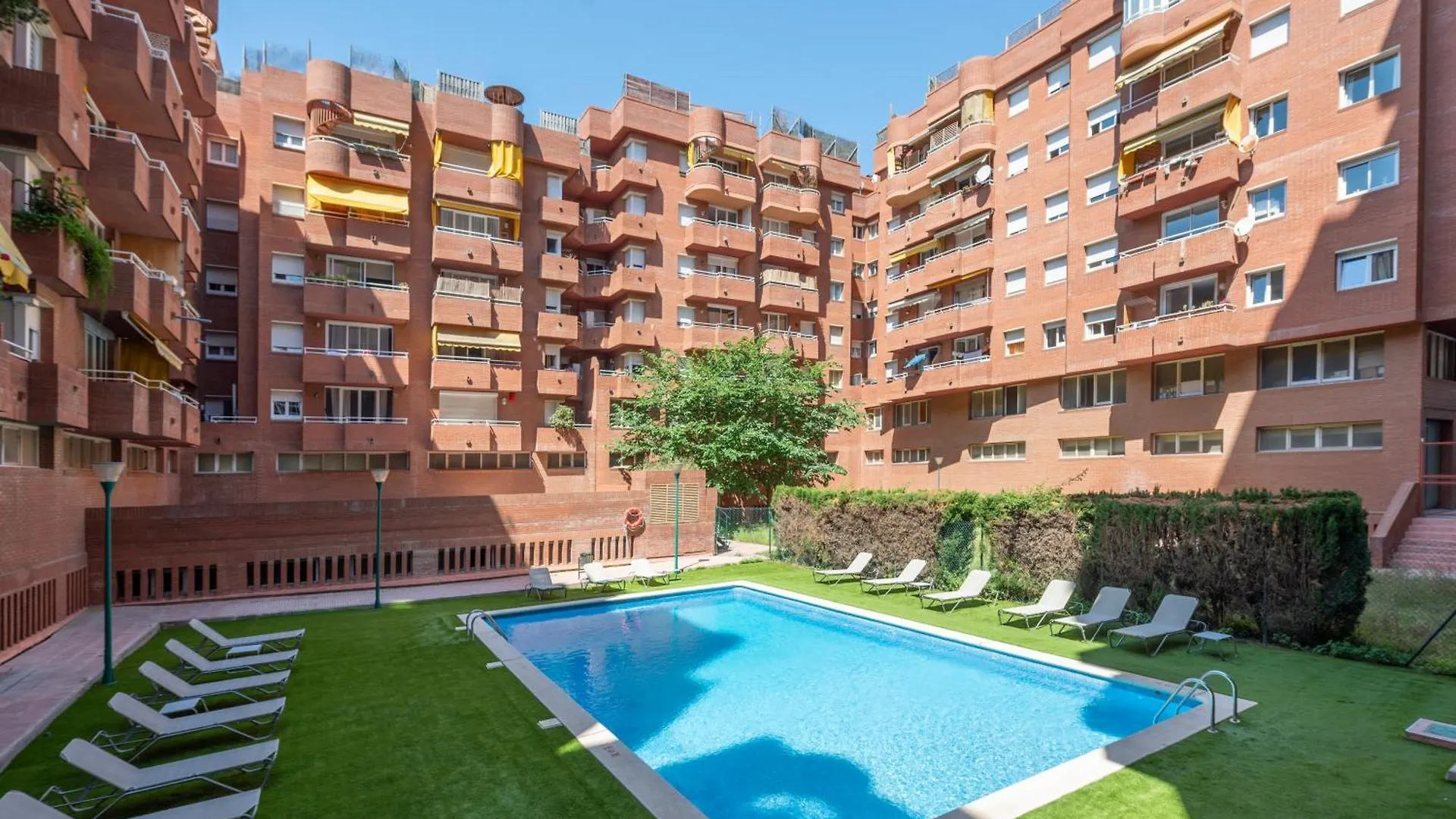 Apartamentos Hesperia Sant Joan Sant Joan Despí España