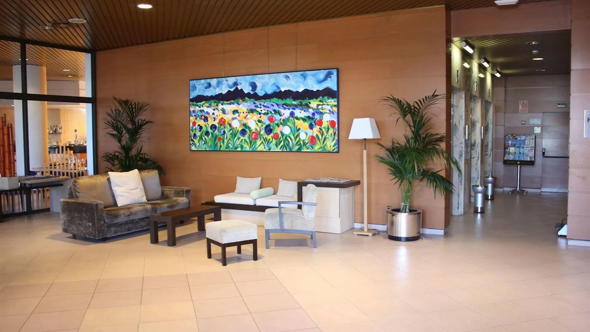 Apartamentos Hesperia Sant Joan Sant Joan Despí España