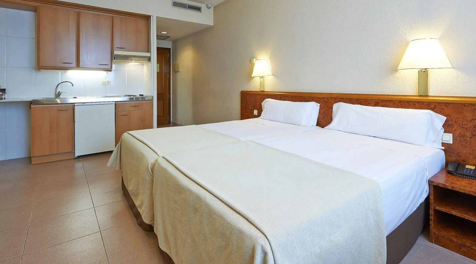 Apartamentos Hesperia Sant Joan Sant Joan Despí